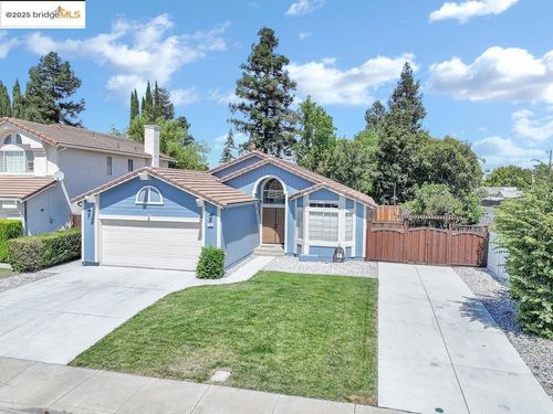 738 Valley Green Dr, Brentwood, CA, 94513 | Card Image