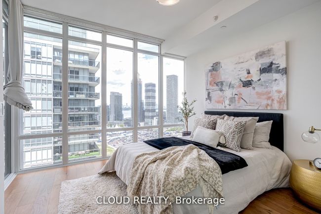 2809 - 88 Park Lawn Rd, Condo with 1 bedrooms, 1 bathrooms and 1 parking in Etobicoke ON | Image 19