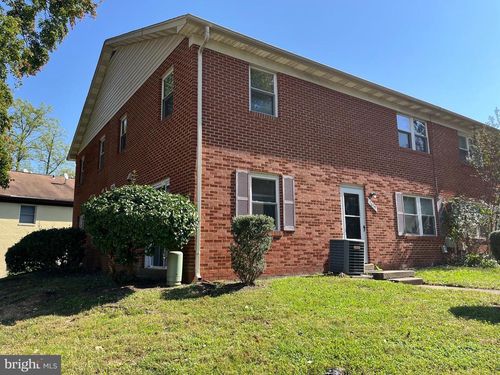 9639 Hagel Cir, LORTON, VA, 22079-4318 | Card Image