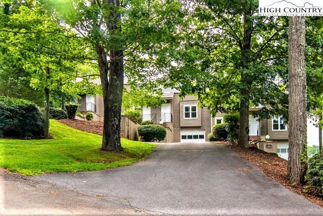 101 - 30 Village Rd, Townhouse with 2 bedrooms, 2 bathrooms and null parking in Roaring Gap NC | Image 18