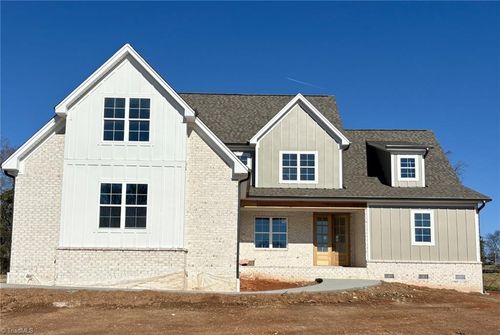 188 Orchard St, Mocksville, NC, 27028-6784 | Card Image