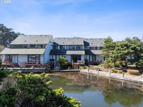 17-180 Se Highway 101, Lincoln City, OR, 97367-2701 | Card Image