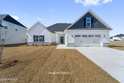 608 Barlowe Ln, Jacksonville, NC, 28546-0236 | Card Image