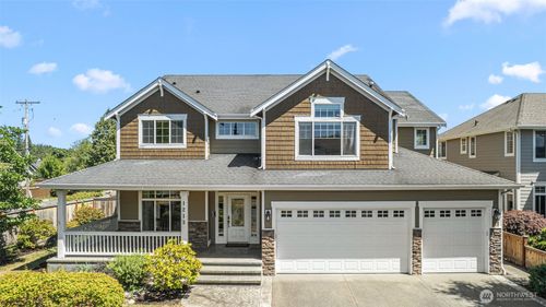 1213 24th St Nw, Puyallup, WA, 98371-3817 | Card Image