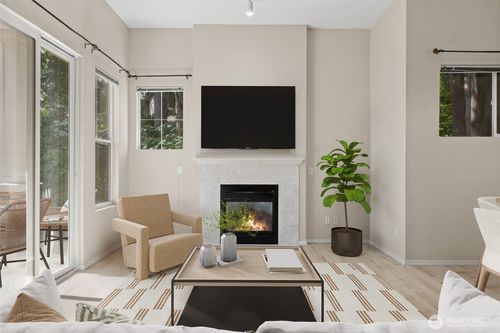 5383 164th Street Se, Bellevue, WA, 98006 | Card Image
