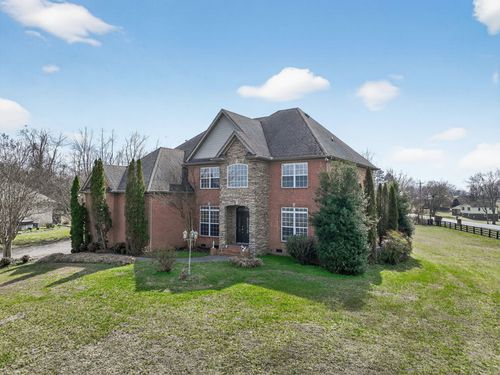 5000 Magnolia Estates Blvd, Mount Juliet, TN, 37122-8248 | Card Image
