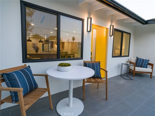 4925 Buchanan St, LOS ANGELES, CA, 90042-2221 | Card Image