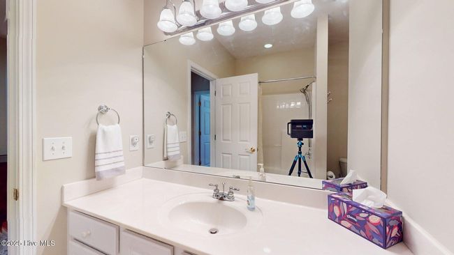 17 Lavender Dr, House other with 4 bedrooms, 5 bathrooms and 2 parking in Whispering Pines NC | Image 39