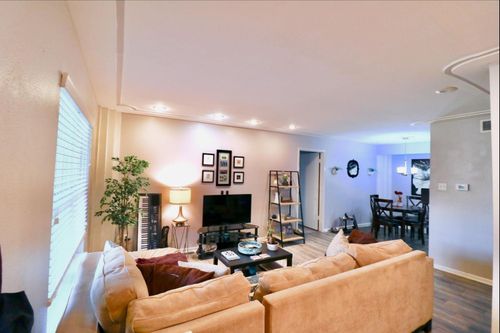 60-855 Augusta Dr, Houston, TX, 77057-2017 | Card Image