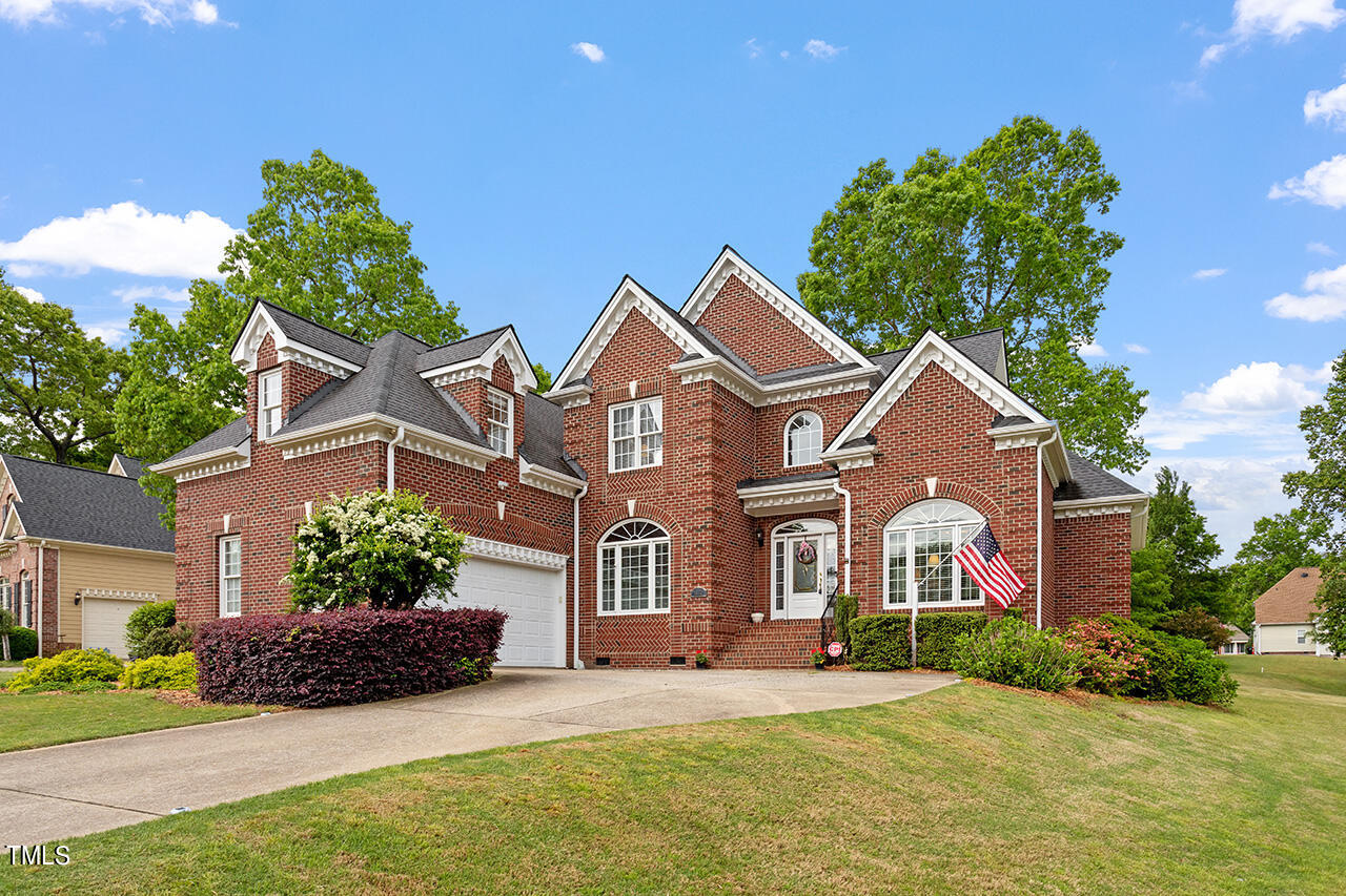 Brookhill Dr, Clayton, NC 27520