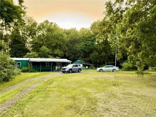 10337 Short Cut Rd, Cato, NY, 13033 | Card Image