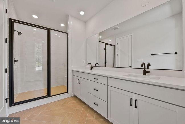 1605 Fellowship Sq, Townhouse with 3 bedrooms, 3 bathrooms and null parking in RESTON VA | Image 14