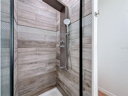 5810 Tangerine Ave S, GULFPORT, FL, 33707-4047 | Card Image