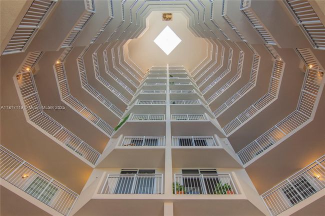 APT-7C - 3000 N Highway A1a, Condo with 3 bedrooms, 3 bathrooms and null parking in Hutchinson Island FL | Image 66