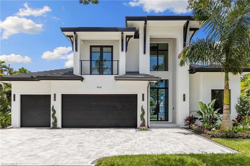 850 10th St N, NAPLES, FL, 34102-5418 | Card Image
