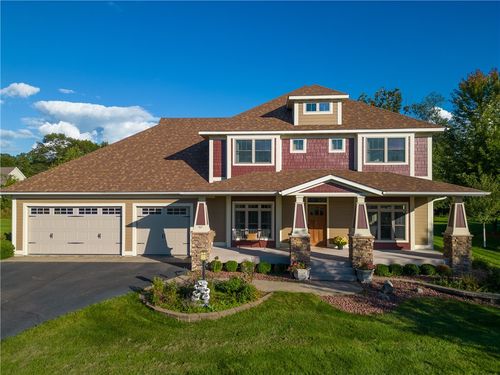 907 Sandalwood Dr, Altoona, WI, 54720-5001 | Card Image