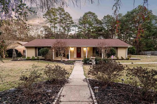 501 Woodview Dr, El Dorado, AR, 71730-5244 | Card Image