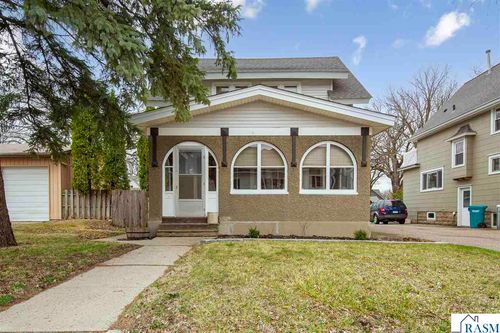 117 3rd Ave Ne, Waseca, MN, 56093-2911 | Card Image