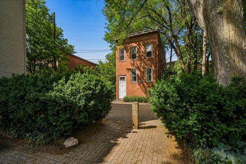 10 Eldridge Pl, Chelsea, MA, 02150-2646 | Card Image