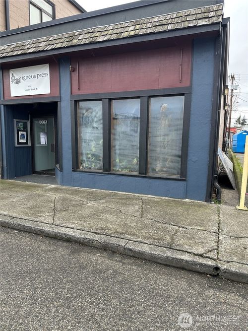 5683 2nd Avenue, Ferndale, WA, 98248 | Card Image