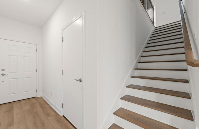 521 Scooter St, House other with 5 bedrooms, 3 bathrooms and null parking in Georgetown TX | Image 12