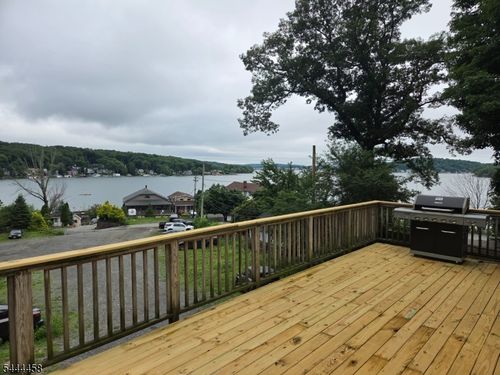 150 Nolans Point Rd, Lake Hopatcong, NJ, 07849-1922 | Card Image