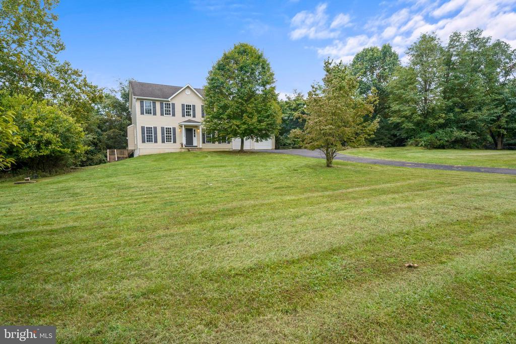 Leisure Way, Shepherdstown, WV 25443