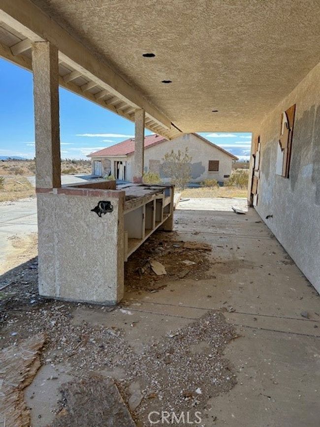 6502 La Mesa Rd, House other with 10 bedrooms, 6 bathrooms and 6 parking in Phelan CA | Image 5