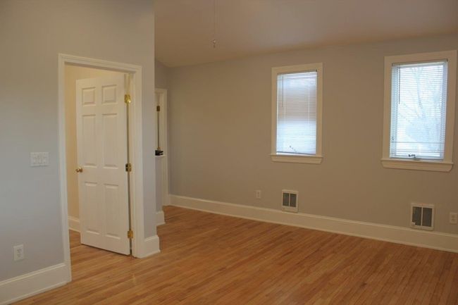 APT-3 - 31 Alpine Row, Condo with 1 bedrooms, 1 bathrooms and 1 parking in Franklin MA | Image 5