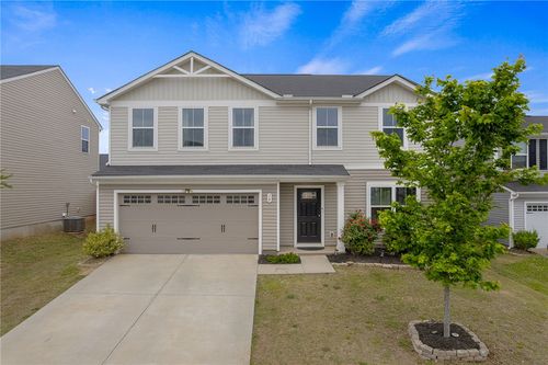 10 Wedgemere Dr, Greenville, SC, 29605-5899 | Card Image