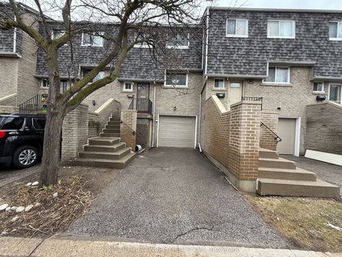 109-1280 Bridletowne Cir, Scarborough, ON, M1W2V4 | Card Image
