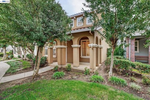 43 43 W Casita Ln, Mountain House, CA, 95391 | Card Image