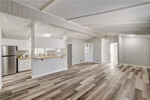 5318 Tupelo Ln, Las Vegas, NV, 89122-4020 | Card Image