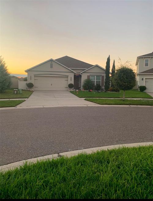 9029 Pyrus St, KISSIMMEE, FL, 34747-1781 | Card Image