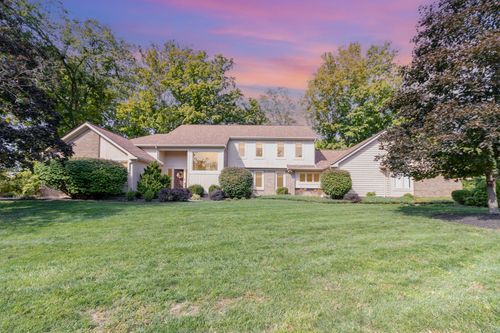 886 Squire Oaks Dr, Villa Hills, KY, 41017-1341 | Card Image