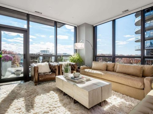 apt-326-250 W Spring St, Columbus, OH, 43215-2472 | Card Image