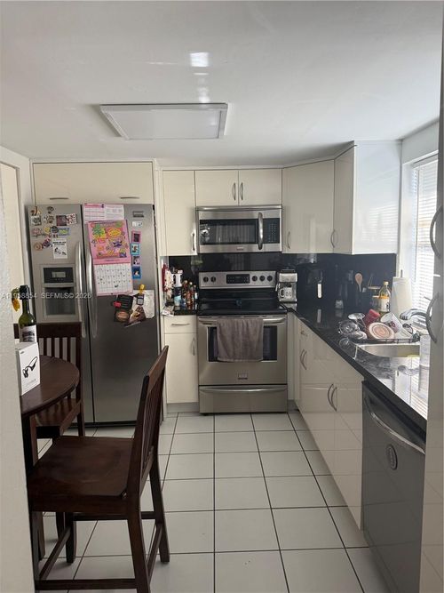 34-4832 Sw 152nd Ct, Miami, FL, 33185-4554 | Card Image