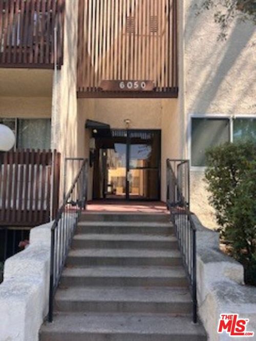 unit-f208-6050 Canterbury Dr, Culver City, CA, 90230-6813 | Card Image