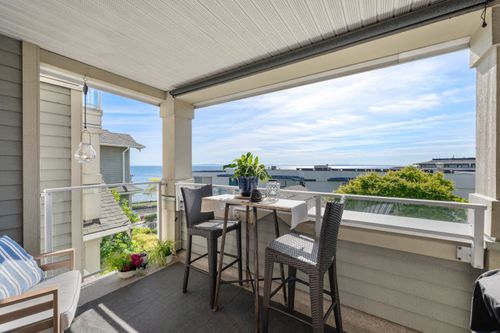 311-15621 Marine Drive, White Rock, BC, V4B1E1 | Card Image