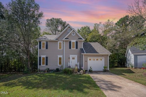 821 White Daisies Ct, Raleigh, NC, 27610-2255 | Card Image