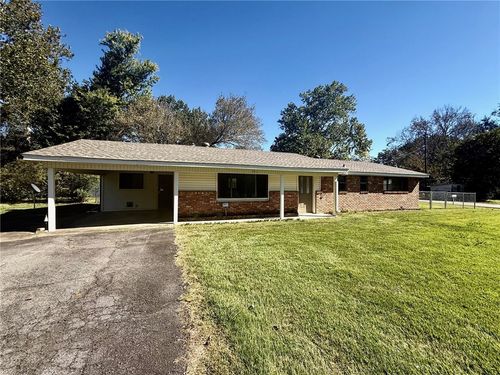 1011 Avenue 3 Se, Atkins, AR, 72823-5005 | Card Image