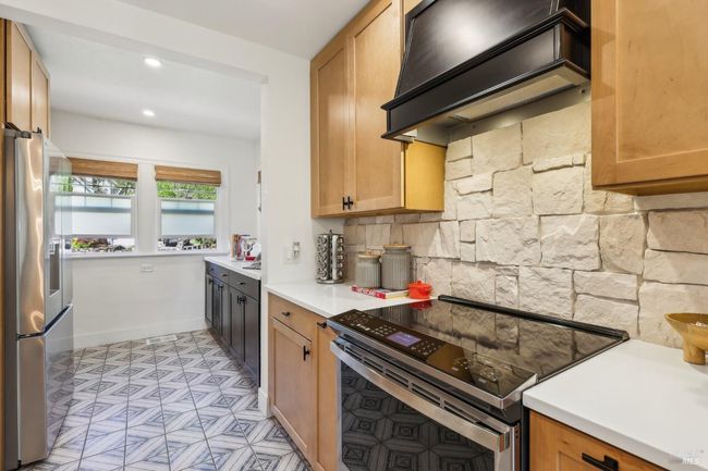 17 Hanns Ave, House other with 4 bedrooms, 2 bathrooms and 4 parking in Vallejo CA | Image 22