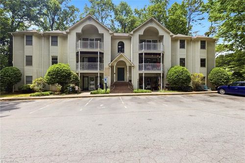 j-5934 W Friendly Ave, Greensboro, NC, 27410-3200 | Card Image
