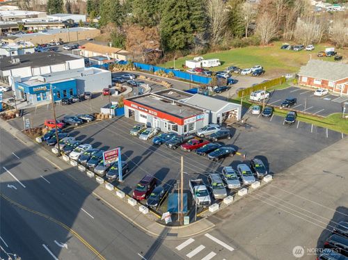 3890 Wheaton Way, Bremerton, WA, 98310-3536 | Card Image