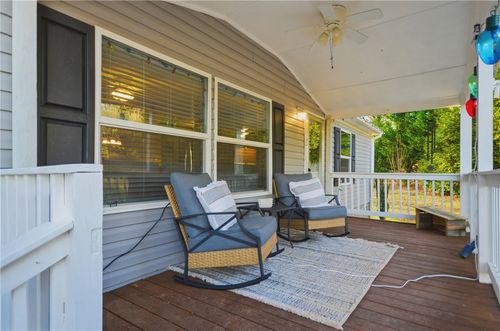 209 City Lake Dr, Pickens, SC, 29671-7823 | Card Image