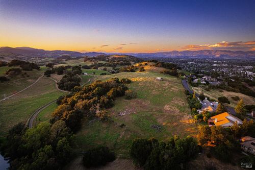 1247 Foster Rd, Napa, CA, 94558-6524 | Card Image