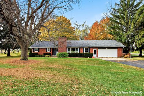 N613 County Road B, Genoa City, WI, 53128-1983 | Card Image