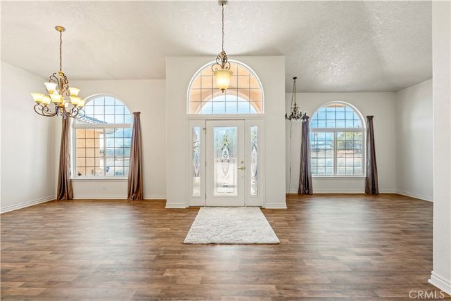 9098 Rattlesnake Rd, House other with 5 bedrooms, 3 bathrooms and 3 parking in Phelan CA | Image 5