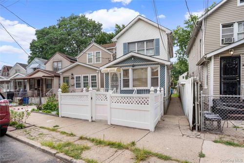 117-22 142nd Place, New York, NY, 11436 | Card Image