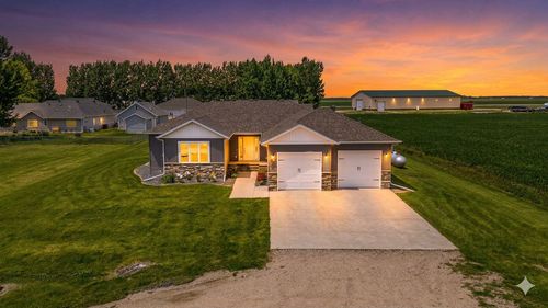 210 5th St, Christine, ND, 58015 | Card Image